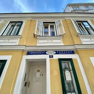 700m Zum Ring Apartament Wiedeń