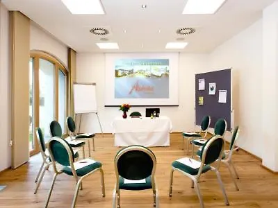 **** Hotel Alphotel Innsbruck Áustria